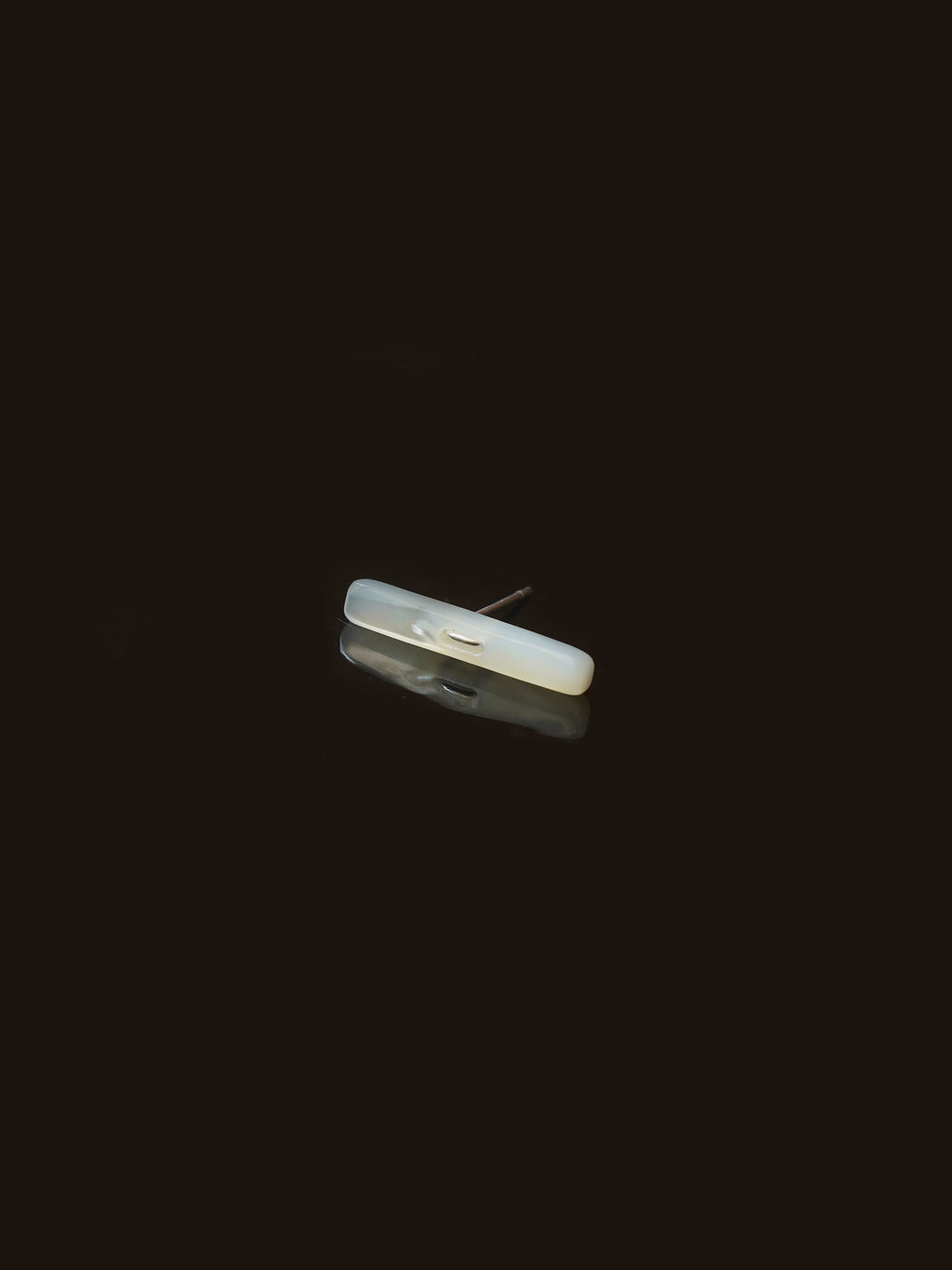 sumie｜シガレットボタンS (白蝶貝) + ピアス
