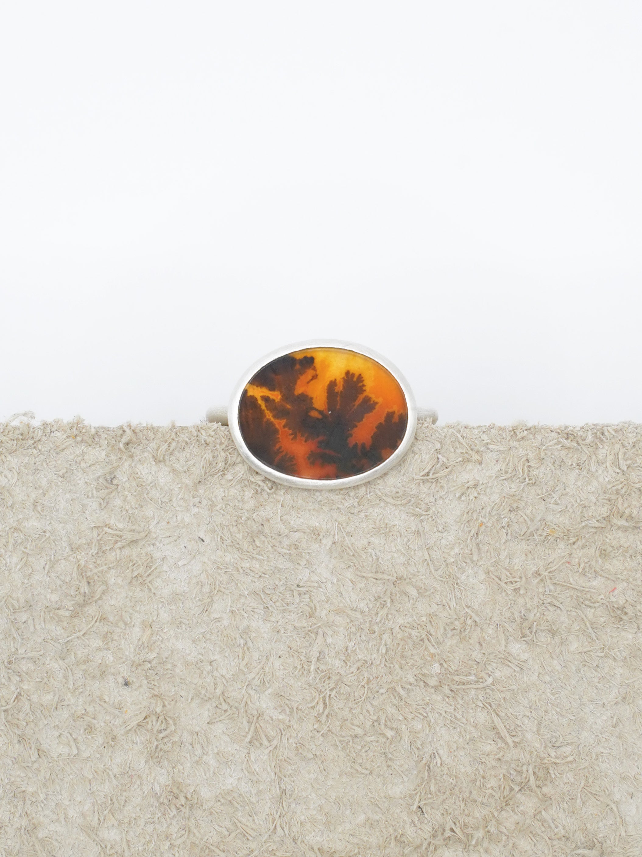 CHIZURU NAGAOKA / DendriticAgate Ring - small (054)