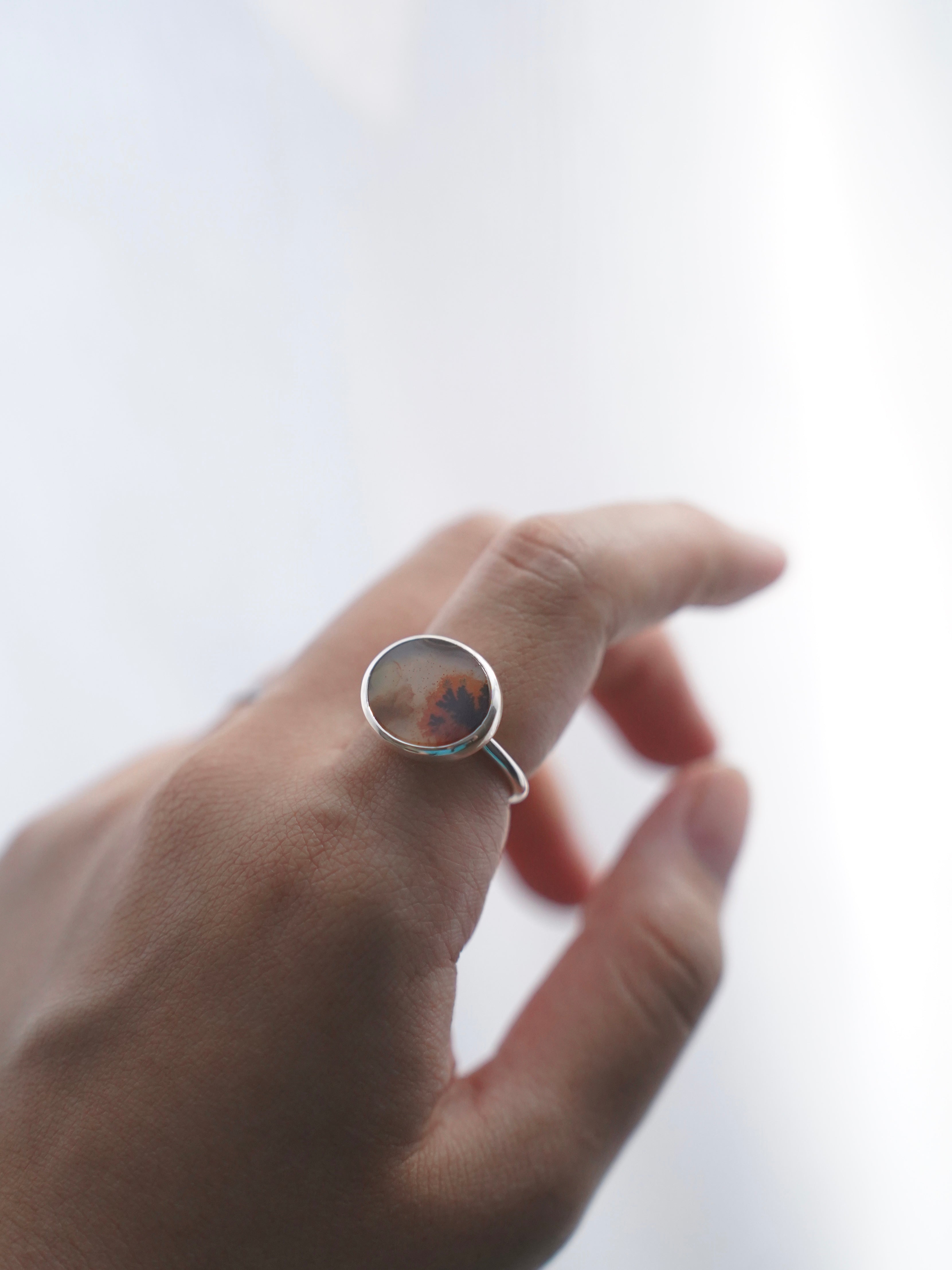 CHIZURU NAGAOKA / DendriticAgate Ring - small (052)